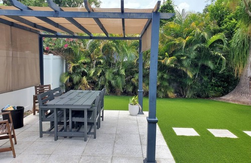 Egypt Lake-Leto House | Cozy Pool Home. 10 min from Bucs Stadium