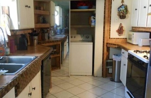Princess Jeanne House | Cozy Private Bedroom , and private office with Access to Beautiful Backyard