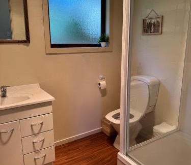 Hanmer Springs House | Cozy, Private Central Location