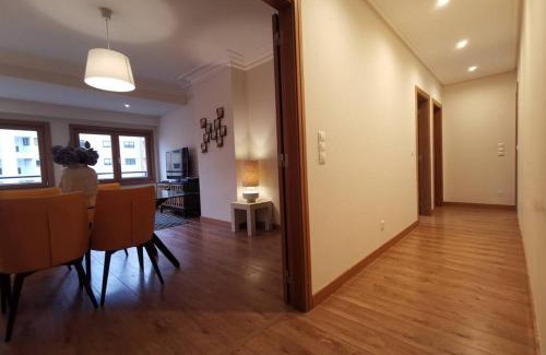 Telheiras Apartment | Cozy Purple Telheiras Apartment