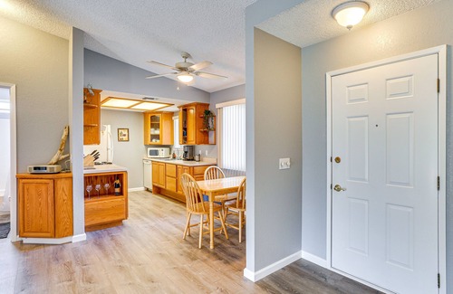 Redding House | Cozy Redding Retreat ~ 3 Mi to Downtown