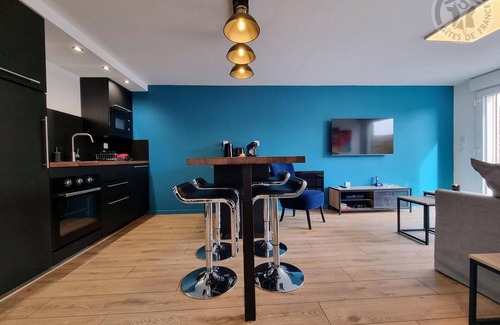 Beaurepaire-sur-Sambre Cottage | Cozy Retreat with Heated Pool, Jacuzzi, Sauna – Near Scenic Avesnois Park