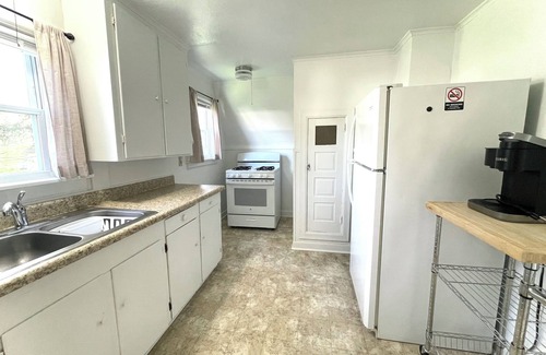 Wellsville House | Cozy retreat in the heart of Wellsville with WiFi