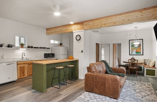 Ponderay House | Cozy retreat near Sandpoint, Idaho. Close to Downtown, the lake and skiing.