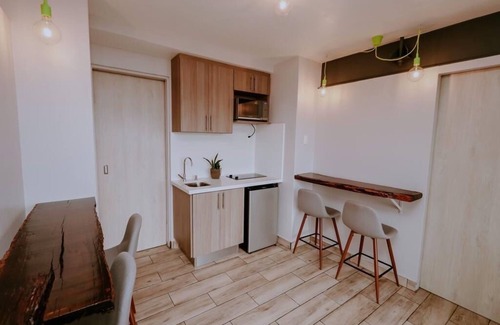 San Isidro Apartment | Cozy Retreat with Breathtaking Views, 20 Minutes to the Airport