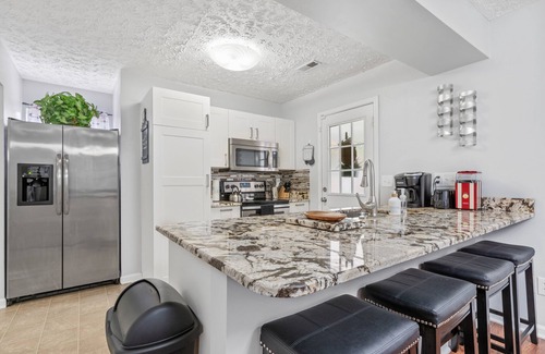 Northeast Raleigh House | Cozy Retreat with Pool - Your Home Away from Home by RedAwning