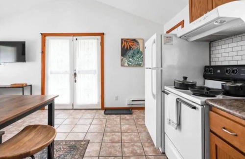 Indianapolis Apartment | Cozy riverfront studio near Broad Ripple
