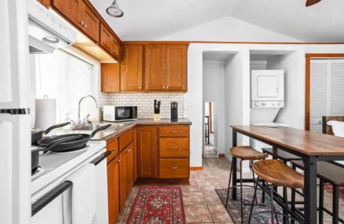 Indianapolis Apartment | Cozy riverfront studio near Broad Ripple