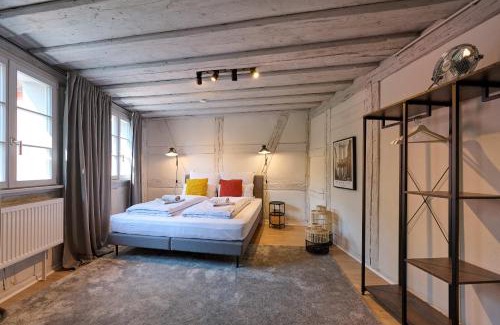 Schwabach Apartment | COZY SCHWABACH # frisch renoviertes Fachwerk # 100qm # Modern # Balkon # Netflix