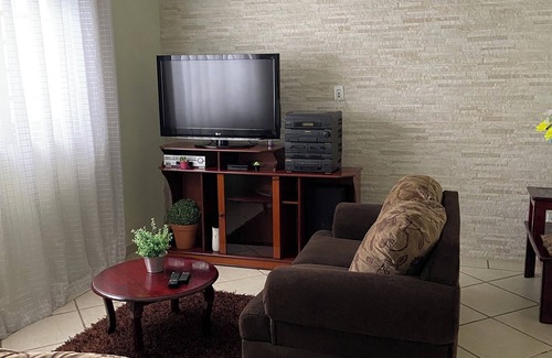 Indaiatuba House | Cozy simplicity.