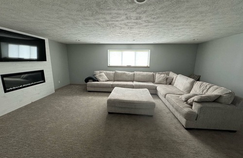 Buffalo Ridge House | Cozy, single family home in great location.