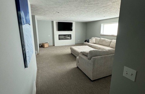 Buffalo Ridge House | Cozy, single family home in great location.