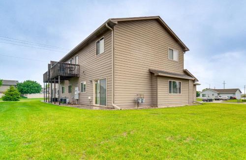 Buffalo Ridge Apartment | Cozy Sioux Falls House - Walk to Park!