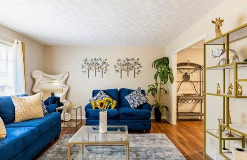 Church Street Villa | Cozy & Spacious 3BD/2.5BTH Home
