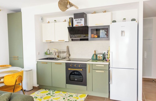 Cluses Apartment | Cozy, Spacious condo with balcony and beautiful serene mountain views.