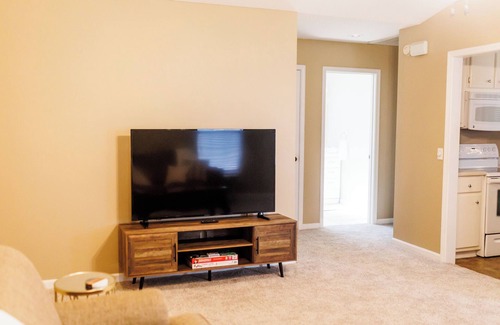 Dothan House | Cozy Spyglass Hideaway 3 BR 2 Bath