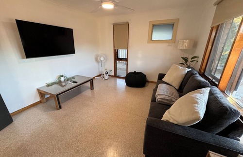 Risdon Park House | Cozy stay in Port Pirie