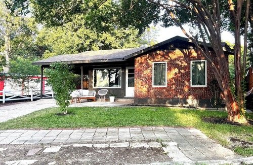 Rosedale House | Cozy Stay Steps 2 walking or biking on DWTN trails