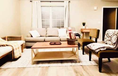 Arcadia House | Cozy Stays King Size Bed Full Kitchen Work