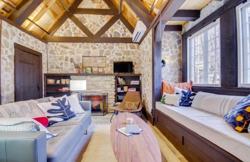 Cook Station House | Cozy Steelville Retreat River and Trail Access!