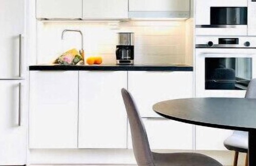 Lantinen District Apartment | Cozy studio, close to Helsinki and shopping centern