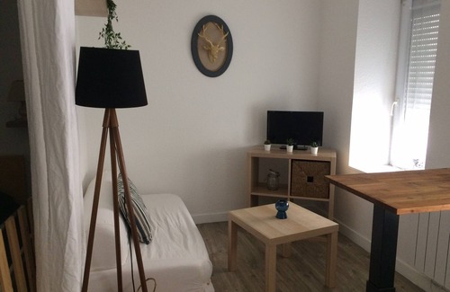 Saint-Marc Apartment | Cozy studio near the city center of Brest fully equipped.