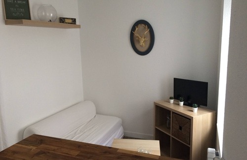 Saint-Marc Apartment | Cozy studio near the city center of Brest fully equipped.