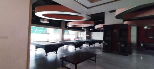 Siwalankerto Apartment | Cozy Studio The Square Surabaya Apartment By Travelio