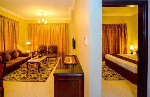 Al Khan Apartment | Cozy Suite Close To Aquarium And Al Khan Lagoon