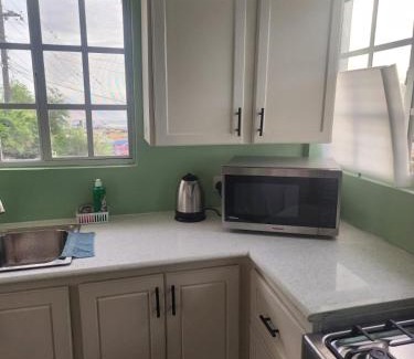 Kingstown Apartment | Cozy Sunwave