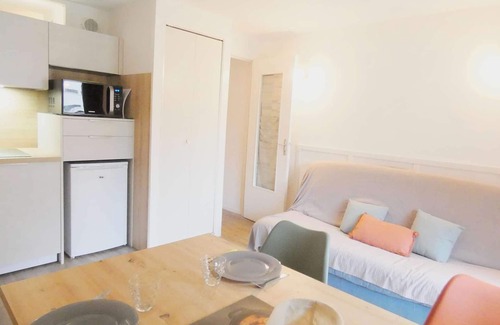Saint-Lary-Soulan Apartment | Cozy T2 for 6 with Balcony, Parking, and Amenities in Saint-Lary-Soulan