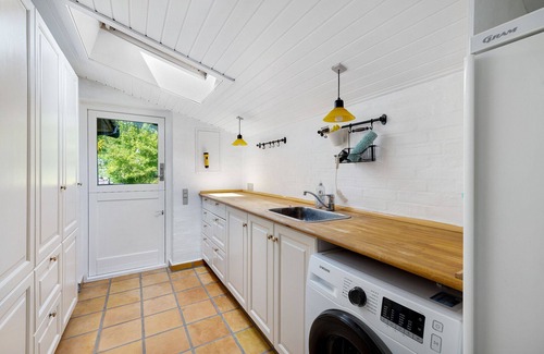 Regstrup Cottage | Cozy & unique cottage on hills landscapes