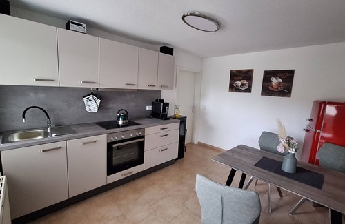 Grevesmuehlen Apartment | Cozy vacation apartment for 2 people - only 15 minutes to Boltenhagen