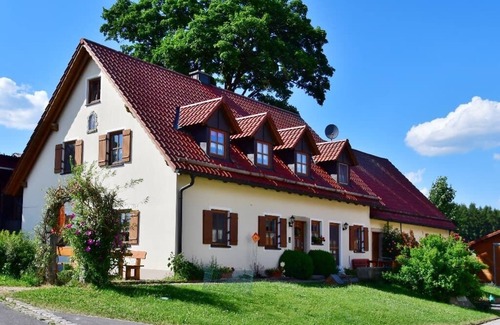 Pullenreuth Apartment | Cozy vacation home perfect for families