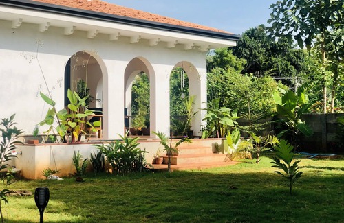 Bommayapalayam Villa | Cozy Villa with A beautiful backyard n VILLA ARIGATO