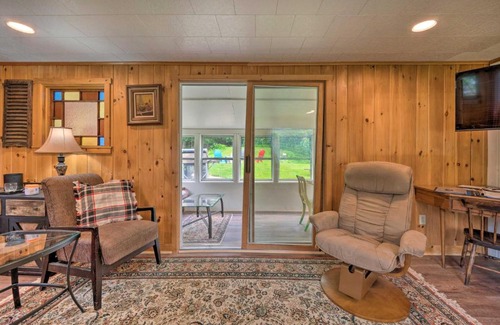 Lisbon House | Cozy White Mountains Getaway with Wood Fire Pit
