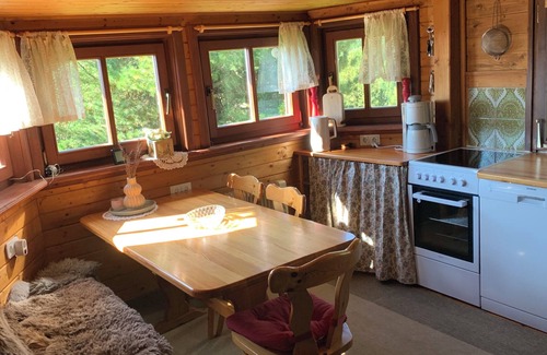 Reichenau Cabin | Cozy wooden cabin 1800m above sea level, guaranteed snow, slight convenience