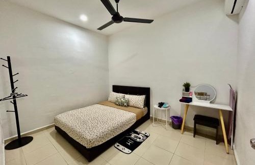 Central Seberang Perai House | Cozy288#4pax#wifi#NearAeonAlma,Mcd#2kmtoIconicPoint