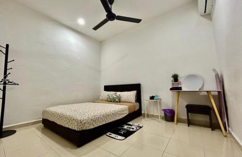 Central Seberang Perai House | Cozy288#4pax#wifi#NearAeonAlma,Mcd#2kmtoIconicPoint