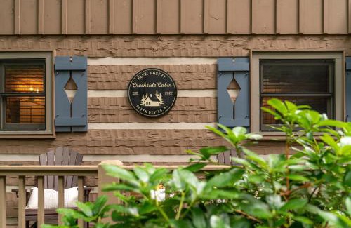 Seven Devils House | Creekside Cabin - Seven Devils,NC - Pet-Friendly, Close to Hiking & Fishing, and Family Games!