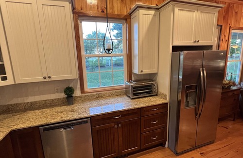 Sardinia Cottage | Creekside Country Cottage- minutes away from I-95