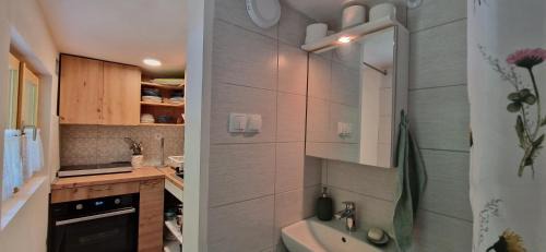 Zumberak House | Creekside Getaway Žumberak