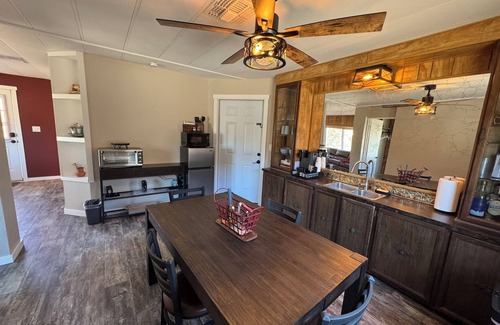 Rimrock Apartment | Creekside Retreat near Wineries & Sedona