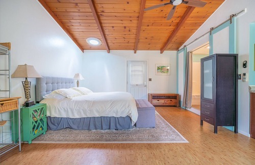 Big Bar Apartment | Creekside Studio - 1 bed/1 bath