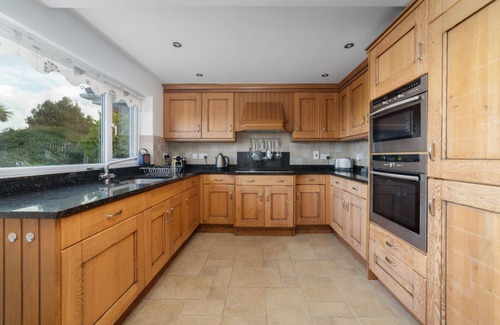 Maughold House | Creggan - a large coastal family holiday home