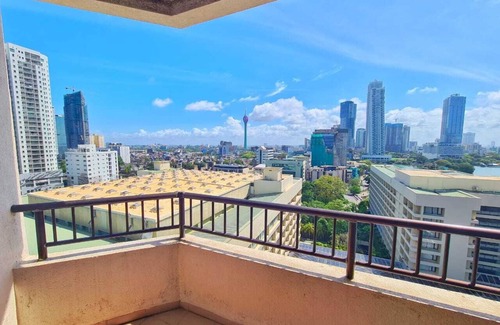 Wellawatta North Condo | Crescat High Rise Condo