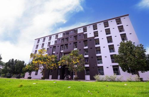 Bang Pla Ma Hotel | Creston Grand Hotel Suphan Buri