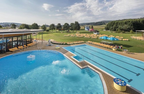 Sebersdorf House | Crib room on the spa side 2-3 nights - H2O Hotel Therme Resort