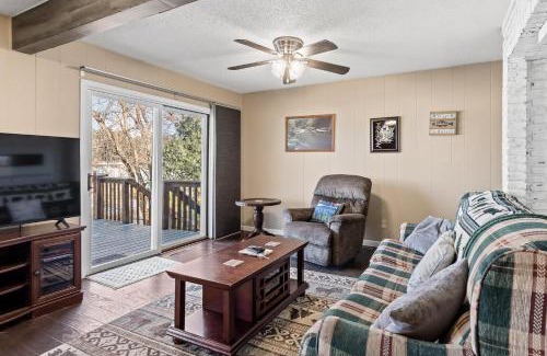 Twin Lake House | Crocker Lake Escape