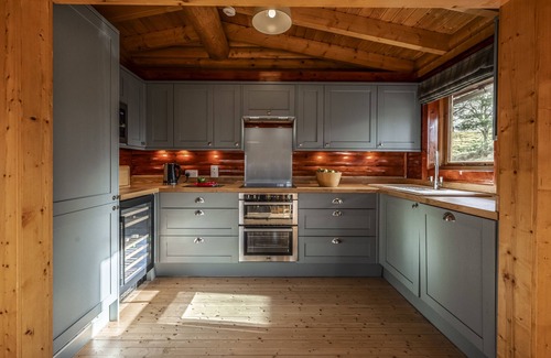 Boat of Garten Cottage | Croft Kincardine - a lodge that sleeps 8 guests in 4 bedrooms